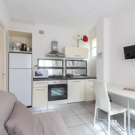 Le Beout Rez-de-jardin Apartman