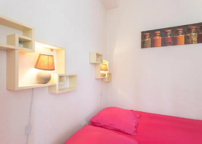 Le Beout Rez-de-jardin Apartman *